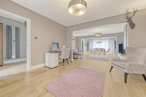 3 bedroom detached house for sale, Oak Hill Road, Stapleford Abbotts