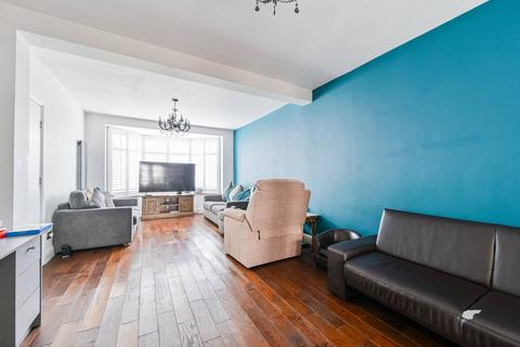 6 bedroom end of terrace house to rent, Manor Farm Road, Alperton, Wembley, HA0