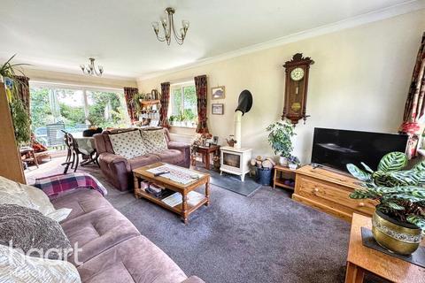 3 bedroom chalet for sale, Wisbech Road, March
