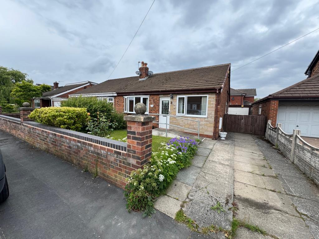 2 Bedroom Semi Detached Bungalow for Sale