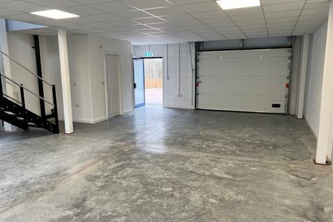 Warehouse to rent, Bingham Rd Sittingbourne ME10 3TR