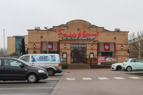Restaurant to rent, Castlegate Way Dudley DY1 4TA