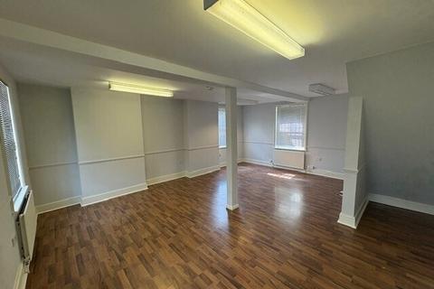 Industrial unit to rent, Buckland Rd Maidstone ME16 0DZ
