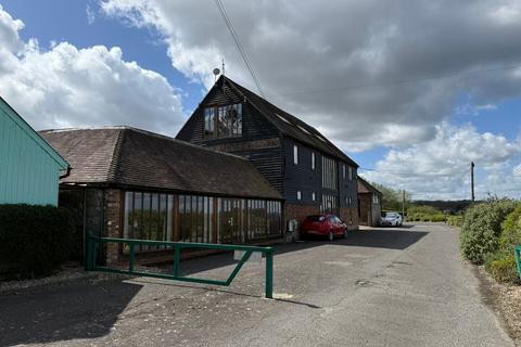 Office to rent, Forge Ln East Farleigh ME15 0HJ