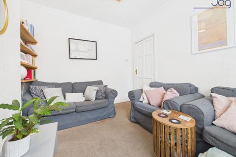 30 Avondale Road, Lancaster, LA1 4BY