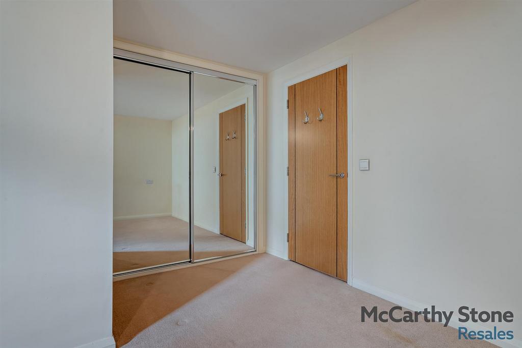 8652306-interior18-800.jpg