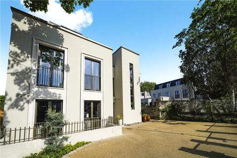 undefined, Lincoln Avenue, Wimbledon, SW19