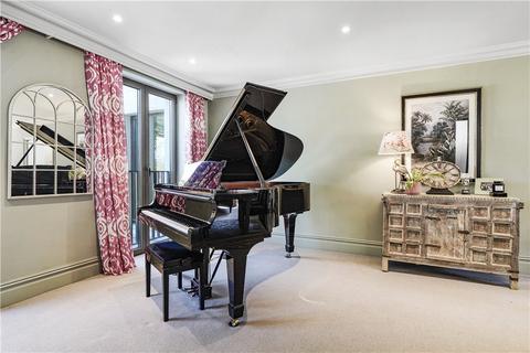 undefined, Lincoln Avenue, Wimbledon, SW19