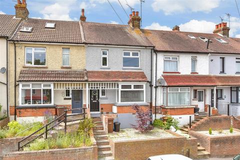 2 bedroom terraced house for sale, Elm Avenue, Chatham ME4