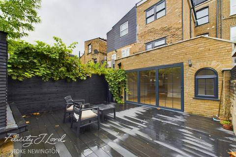 4 bedroom apartment to rent, Brooke Road, LONDON