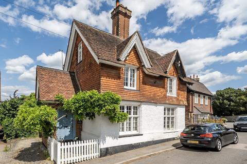 3 bedroom semi-detached house for sale, High Street, Chipstead, TN13
