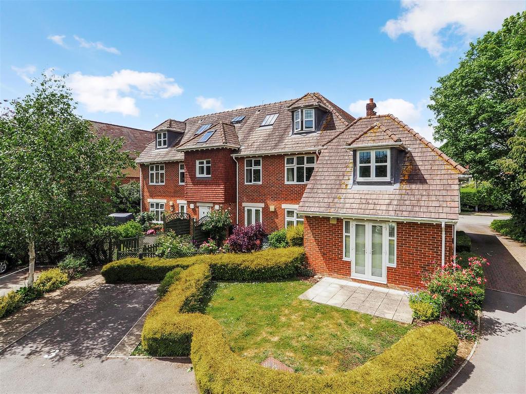 Sketch Ph1 5982725.jpg