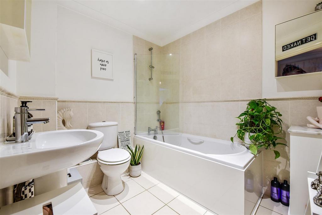 Sketch Ph9 5982733.jpg