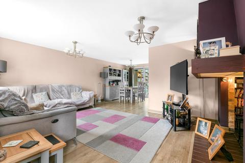 undefined, Warfield, Bracknell RG42