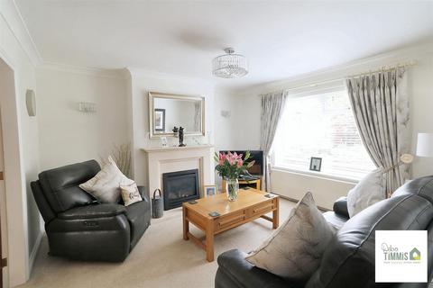 63 Berwick Road, Stoke-on-trent, ST1 6ER