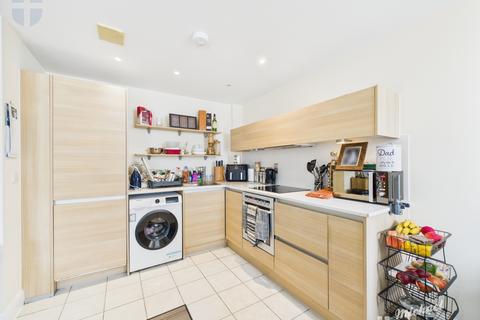 2 bedroom flat to rent, Kerr Place, Aylesbury, Buckinghamshire