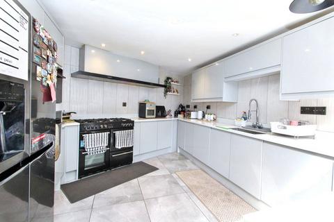 undefined, Tiverton Avenue, Grainger Park, Newcastle upon Tyne, Tyne and Wear, NE4 8SN