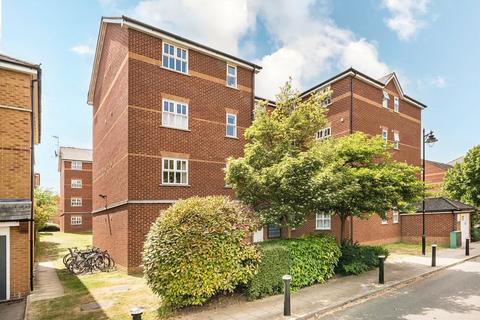 69 Elderfield Place, London, SW17 6ED