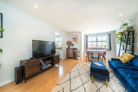 69 Elderfield Place, London, SW17 6ED