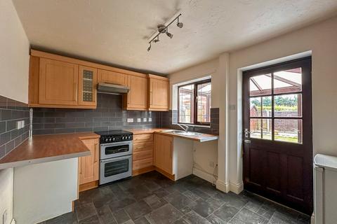 2 bedroom semi-detached house for sale, Rosemount Drive, Scunthorpe, North Lincolnshire, DN16