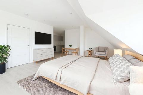 flat/apartment for rent in Peach Street, Berkshire RG40