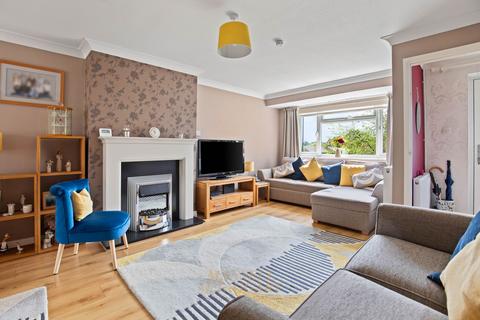 undefined, Ash Close, Crawley RH10