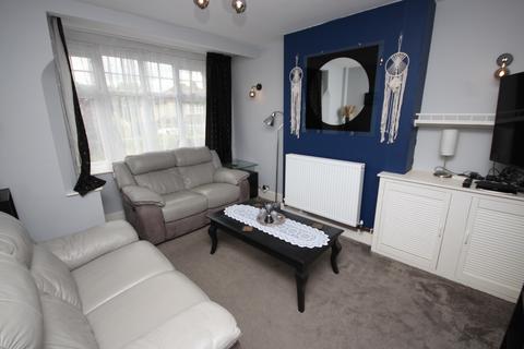 4 bedroom semi-detached house for sale, Hazel Avenue, Maidstone ME16