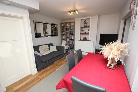 4 bedroom semi-detached house for sale, Hazel Avenue, Maidstone ME16