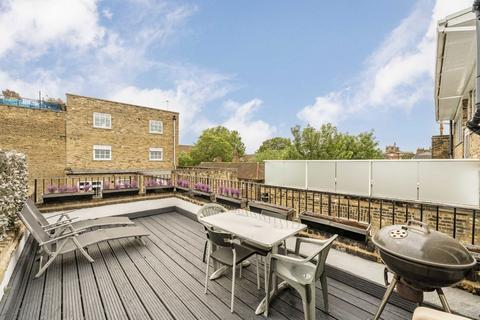 Flat C, 37 Tunstall Road, London, SW9 8BZ