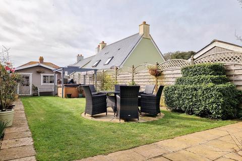 3 bedroom terraced house for sale, Chez Nous, St Helier