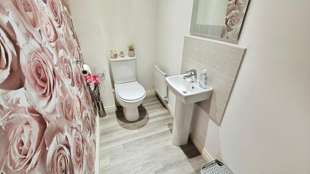 Guest cloakroom