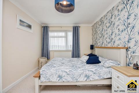 35 Bosvenna View, Bodmin, PL31 1AY