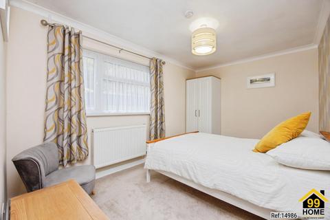 35 Bosvenna View, Bodmin, PL31 1AY