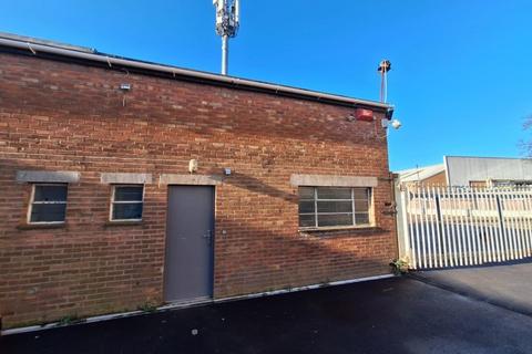 Retail property (high street) to rent, 11-13 Station Rd Bristol BS37