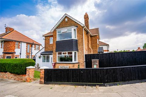 3 bedroom detached house for sale, Weelsby Avenue, GRIMSBY, Lincolnshire, DN32