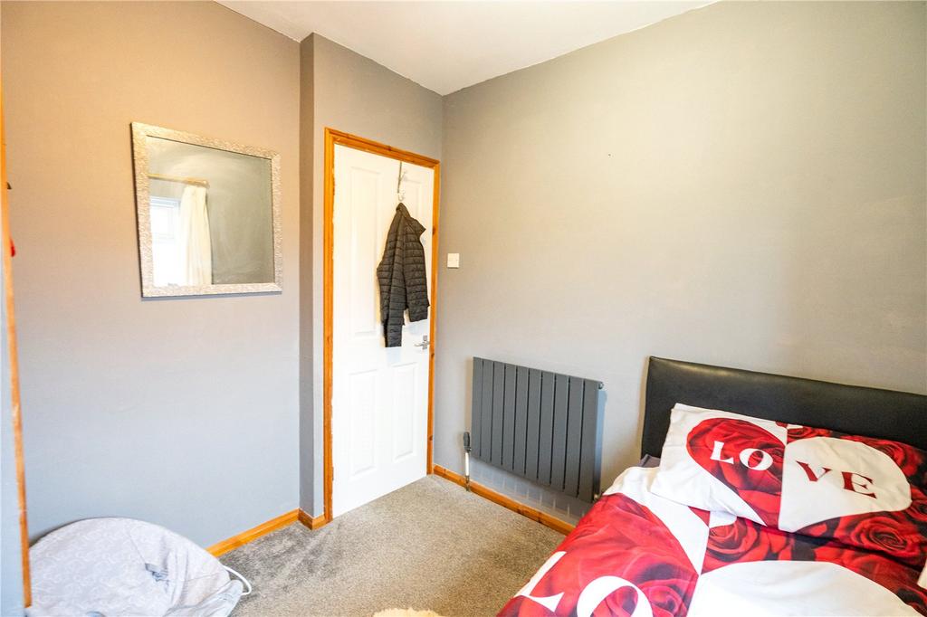 Bedroom 3 (2)
