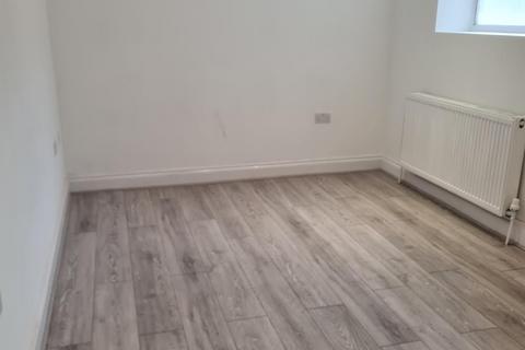 undefined, Midland Road, Bedford MK40