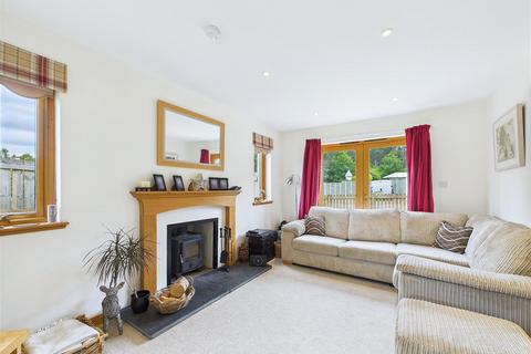 5 School Gardens, Dulnain Bridge, Grantown-on-spey, PH26 3DE