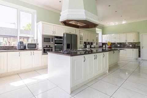 undefined, Greenacres Lodge, Greenacres Road, Oldham OL4 3EY