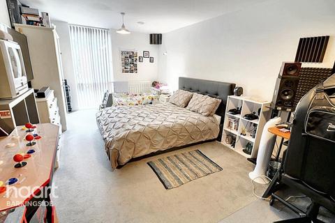 undefined, Marine Crescent, Hainault