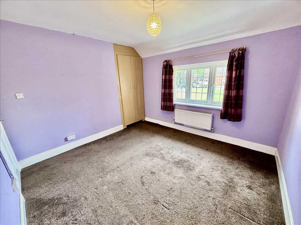 BEDROOM  (Front)