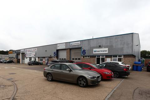 Warehouse to rent, Stanstead Rd Bishop's Stortford CM23 2TU