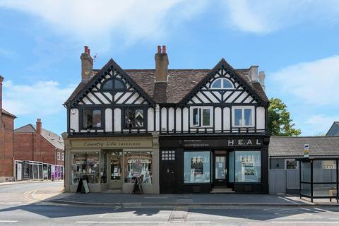 2 bedroom flat to rent, 29 High Street, Bushey, WD23, Bushey, WD23