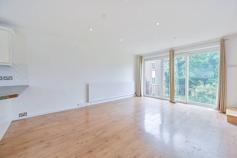 17 The Croft, London, W5 2JW