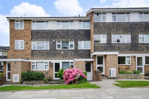 17 The Croft, London, W5 2JW