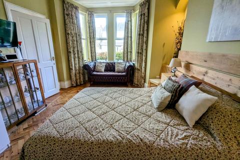 5 bedroom detached house for sale, Glen Hurst, Cwmamman Road, Glanamman, Ammanford, SA18 1DZ
