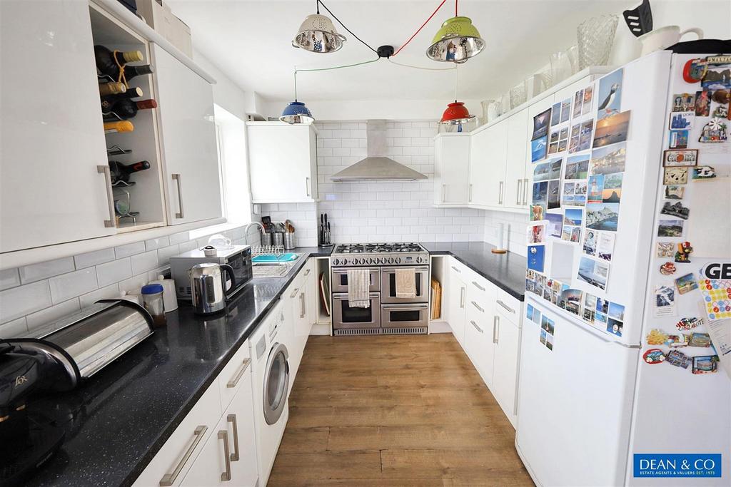 Kitchen area