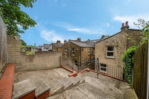 150 Wickham Lane, London, SE2 0XP