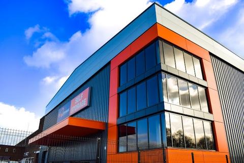 Mixed use to rent, Shepcote Ln Sheffield S9 5EX