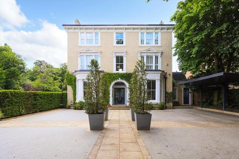 undefined, Cambridge Park, Twickenham, TW1